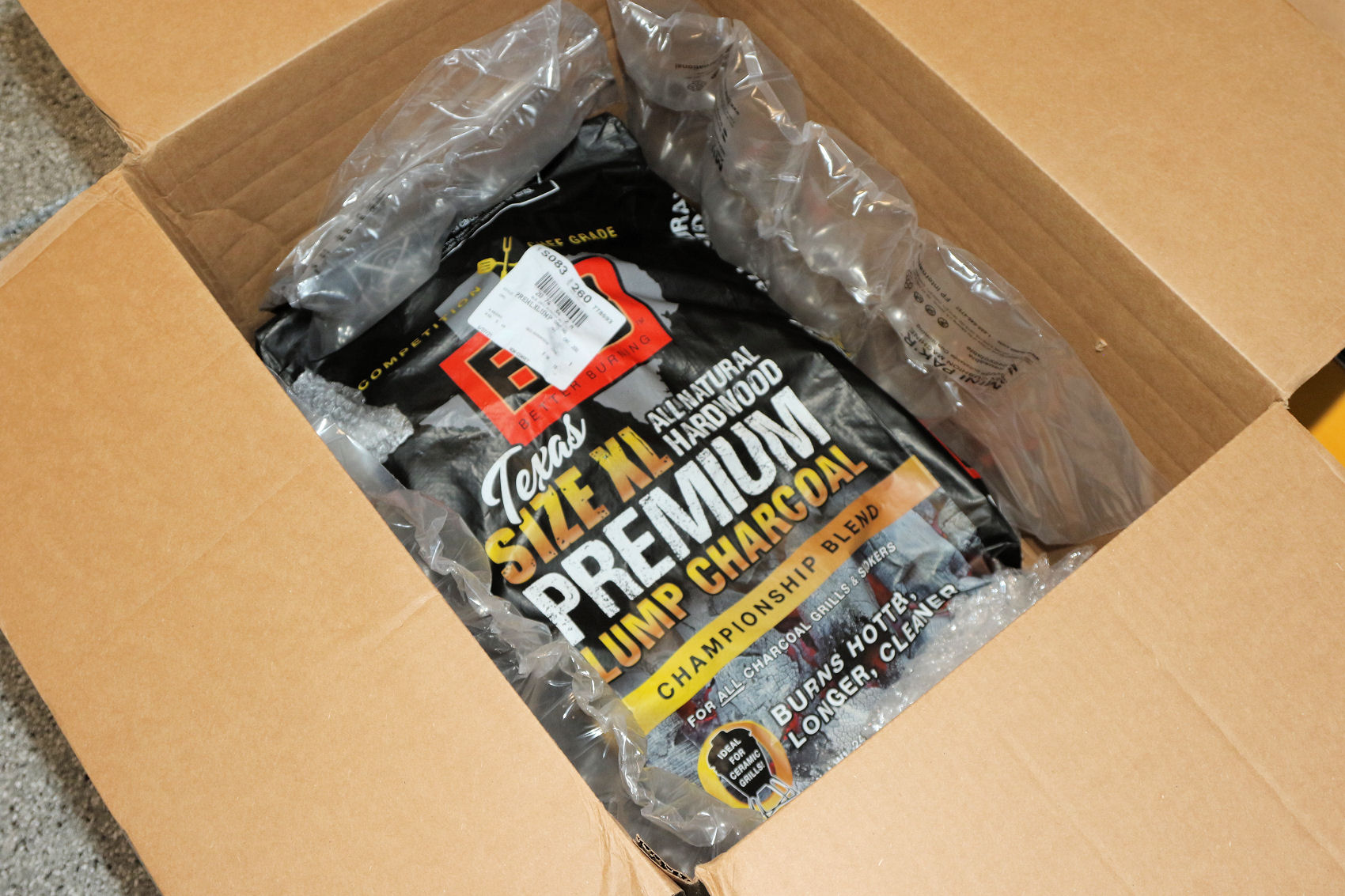 Review of B&B Texas Size XL Premium Lump Charcoal Naked Whiz Ceramic